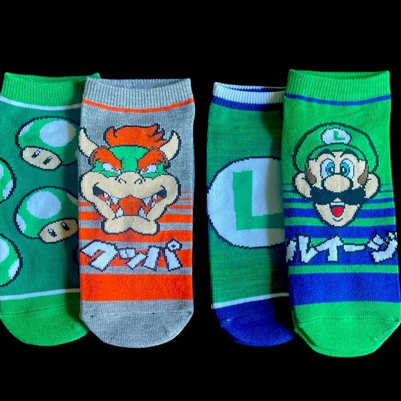 Nintendo Super Mario Bioworld 4 Pack No Show Socks Women’s 5-10 NWT - Picture 1 of 6